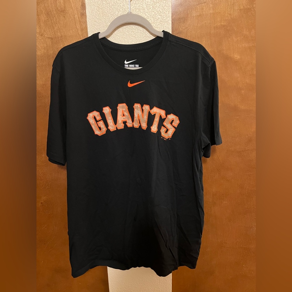 San Francisco Giants shirt